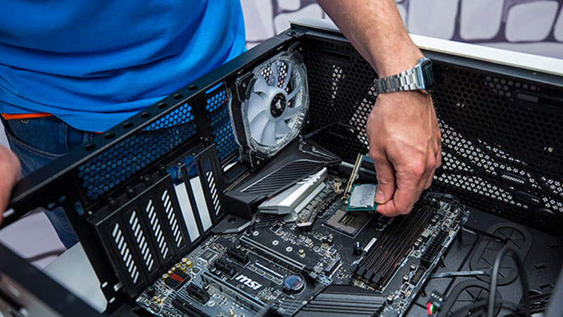 اسمبل سیستم آنلاین؛ مونتاژ حرفهای کامپیوتر با ارسال به سراسر کشور اگر دنبال اسمبل سیستم آنلاین و مونتاژ کامپیوتر با کیفیت هستید، شرکت ما بهصورت تخصصی بهترین قطعات را انتخاب، تست و اسمبل کرده و با ضمانت کتبی به سراسر کشور ارسال میکند. سیستم گیمینگ، رندرینگ، اداری و دانشجویی.فقط کافیه با شماره های ما و یا از طریق واتساپ با ما در ارتباط باشید تا کارشناسان ما در سریع ترین زمان ممکن نسبت به نیاز شما بهترین مشاوره و راهکار را برای خرید و اسمبل حرفه ای کامپیوتر در اختیار شما بگذارند.